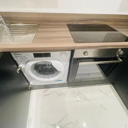 General - Hyper Centre Apartment *